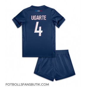 Paris Saint-Germain Manuel Ugarte #4 Replika Hemmatröja Barn 2024-25 Kortärmad (+ Korta byxor)